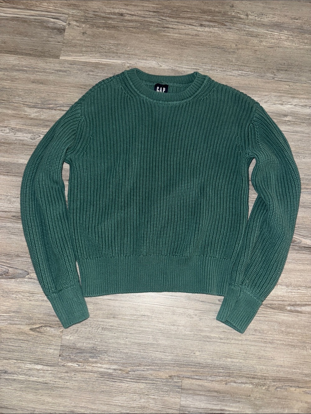 GAP Women's Dark Green Ribbed Crewneck Sweater